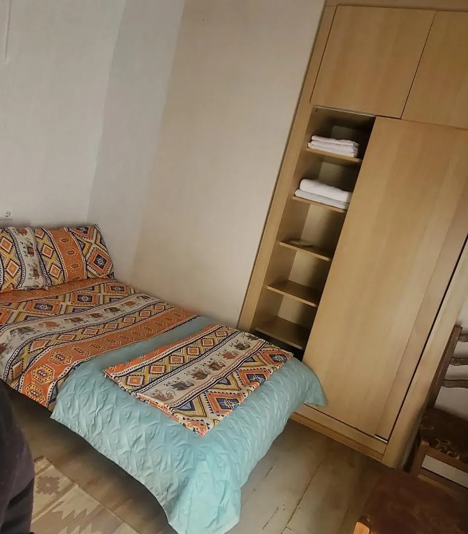 Room Tbilisi 0*,  Gruzie